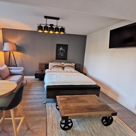 Studio Tres Chaleureux Entierement Refait A Neuf Moulins  Kültér fotó